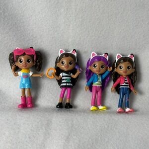 Gabby's Dollhouse Mini Figures Lot of 4 Replacement Dolls DreamWorks Toys